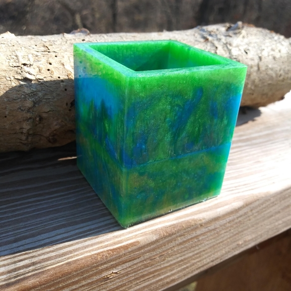 Green Blue Pen Holder Resin Art Work Home Cube Handmade Organizer Gift wfh - Picture 11 of 11